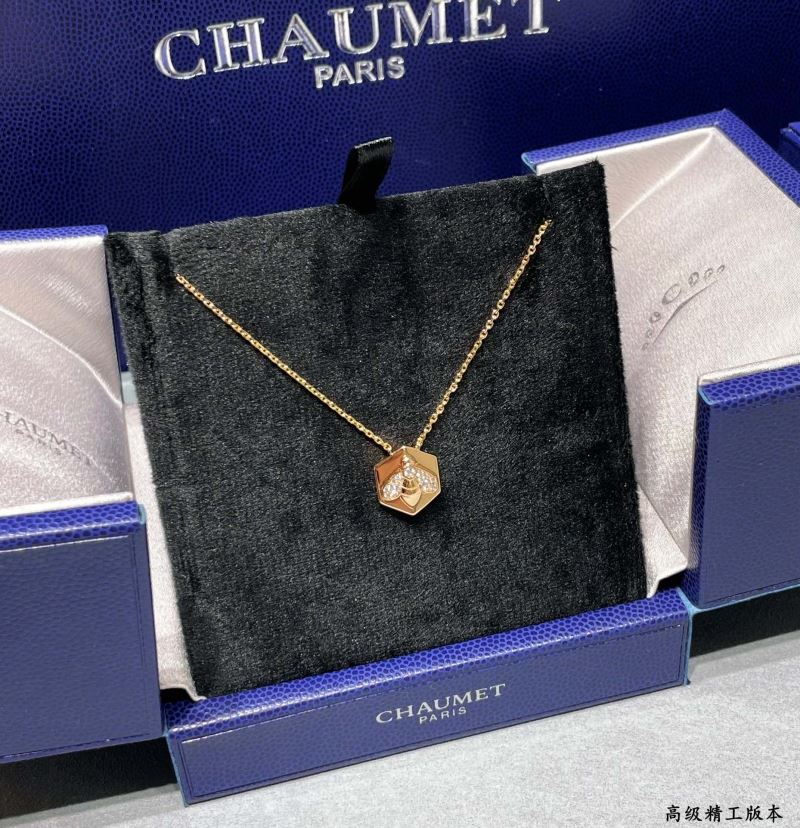 CHAUMET